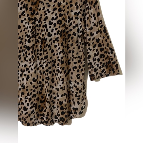 Calvin Klein Cheetah Print Blouse Size Medium - Picture 8 of 11